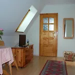 Bed and breakfast Bialy Dworek 3*