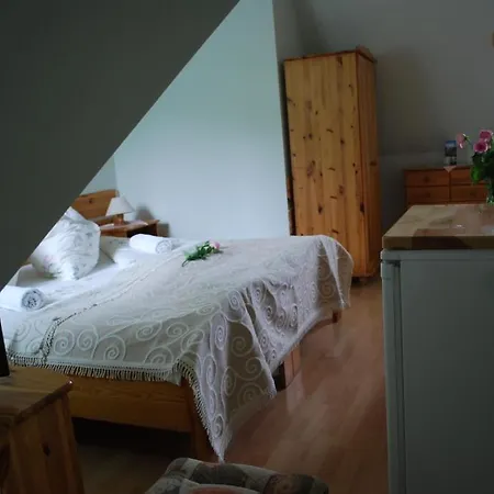 Bialy Dworek Отель типа 
