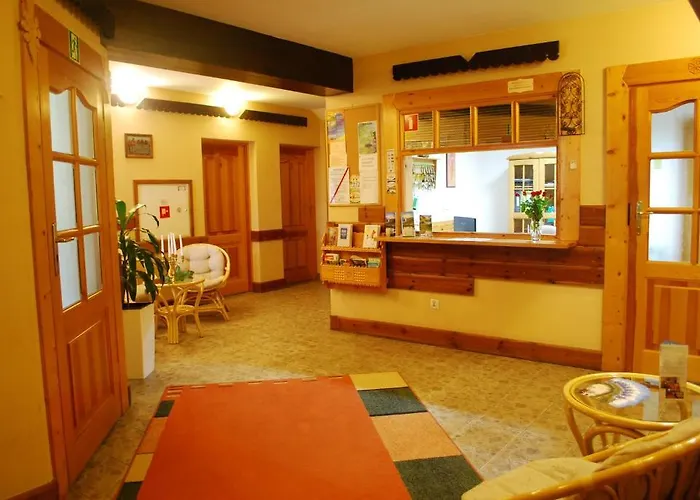 Nocleg ze śniadaniem Biały Dworek 3*