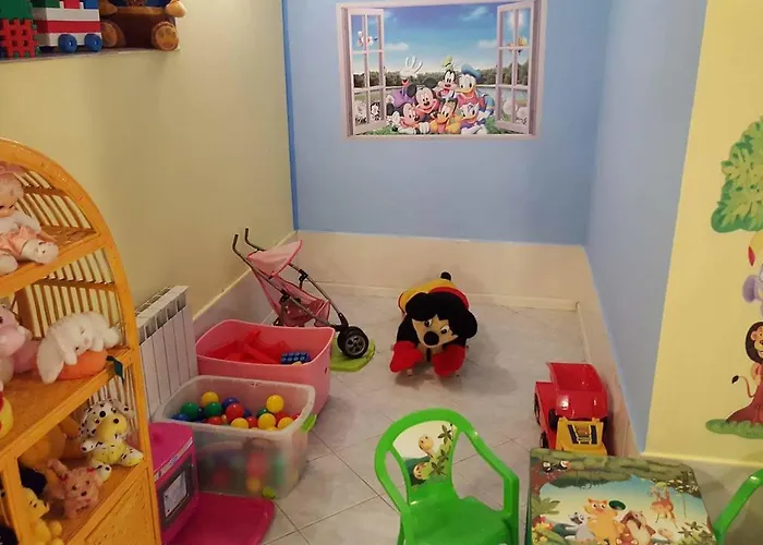 לינה וארוחת בוקר Bialy Dworek